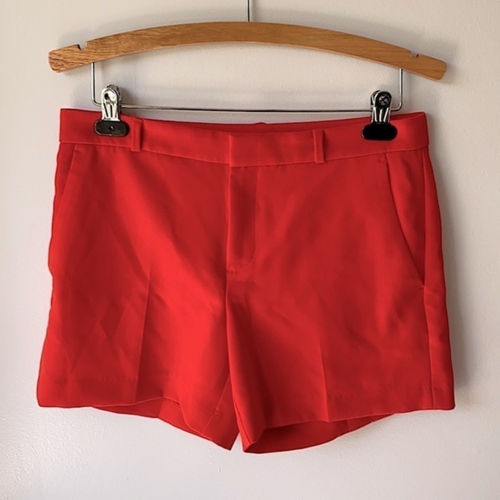 NWT Banana Republic 5” Classic Chino City Shorts – Burnt Orange – Size 4